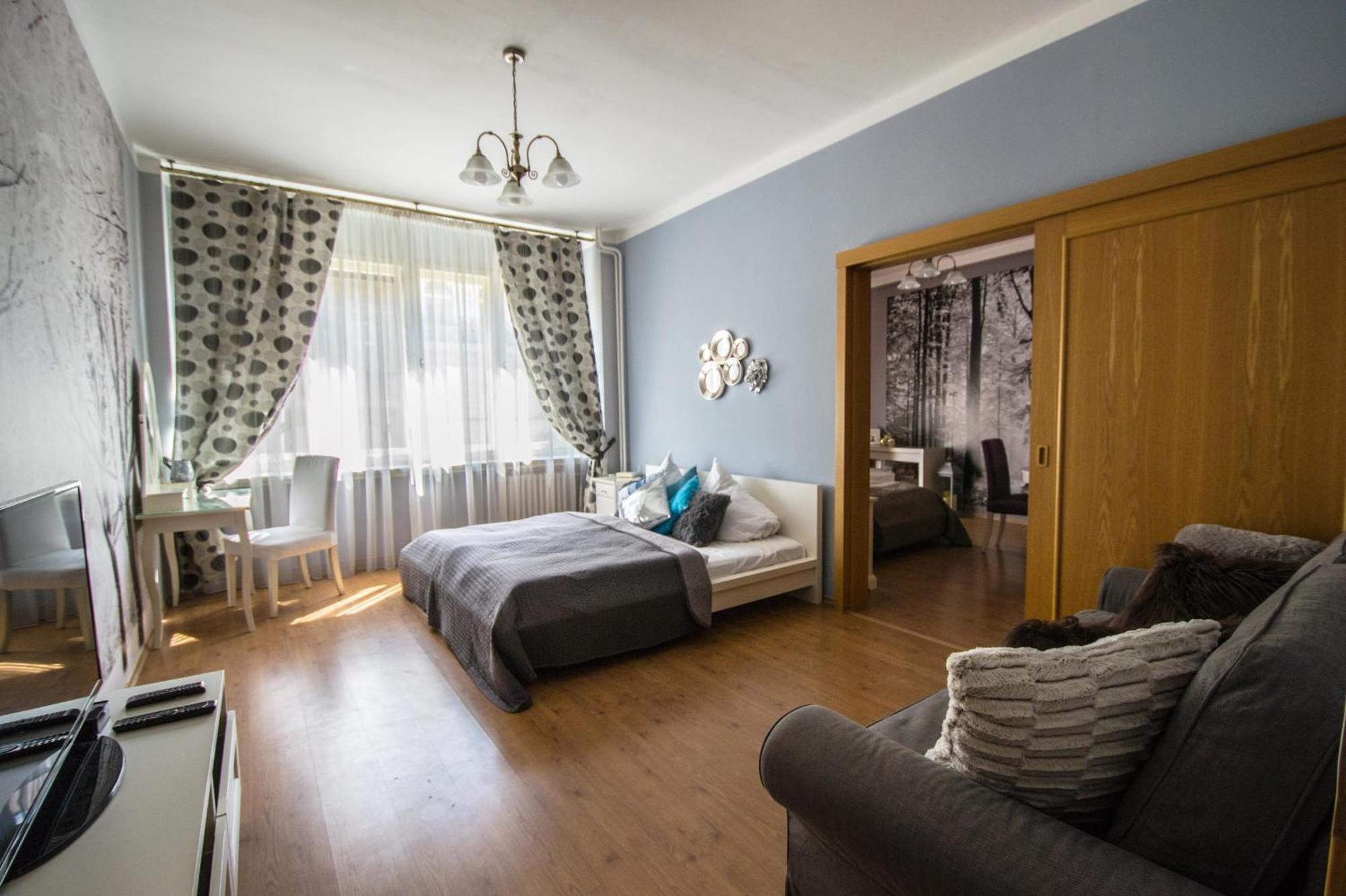 Main Prague Square Apartments Sauna And Fireplace Экстерьер фото