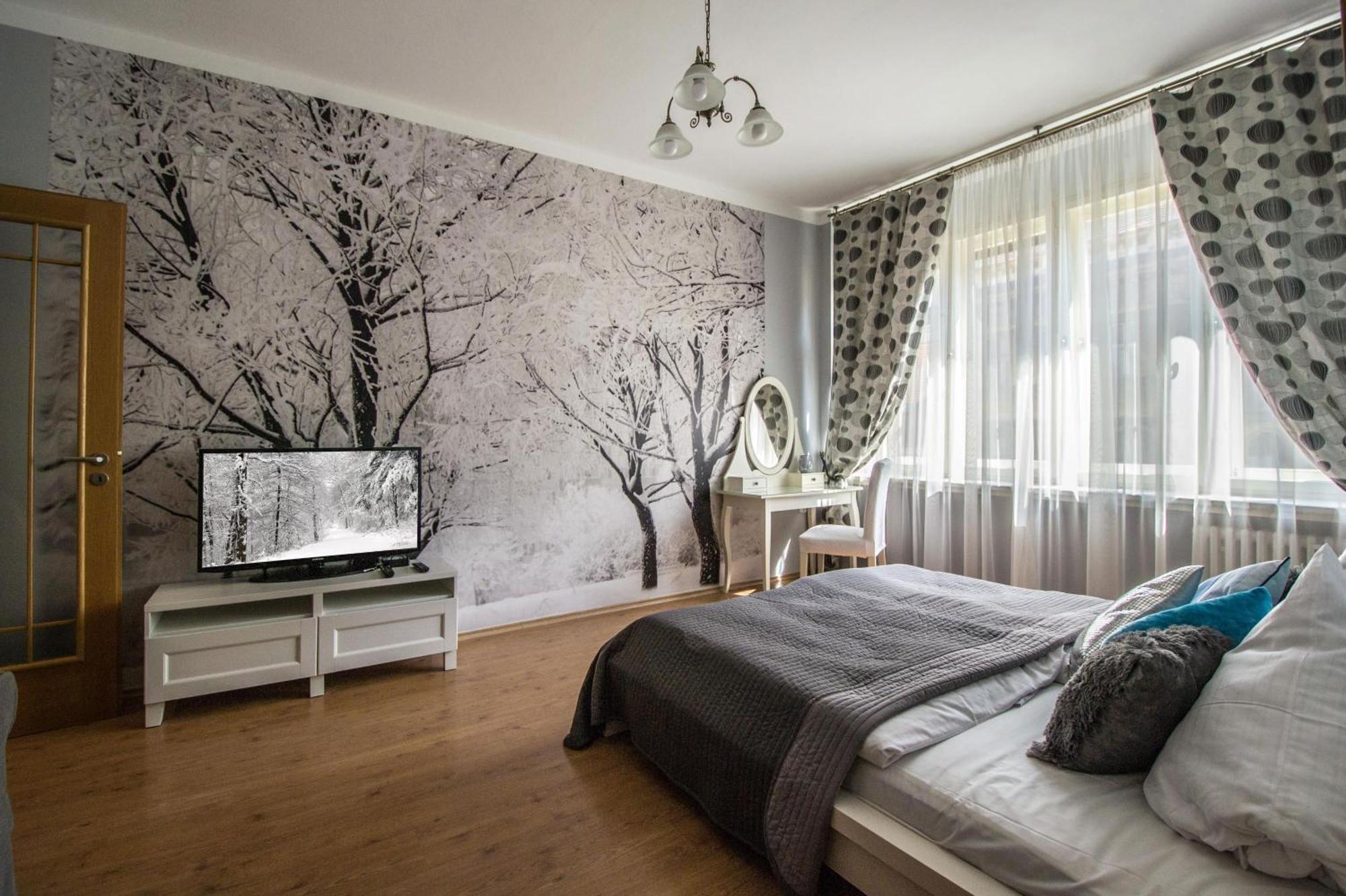 Main Prague Square Apartments Sauna And Fireplace Экстерьер фото