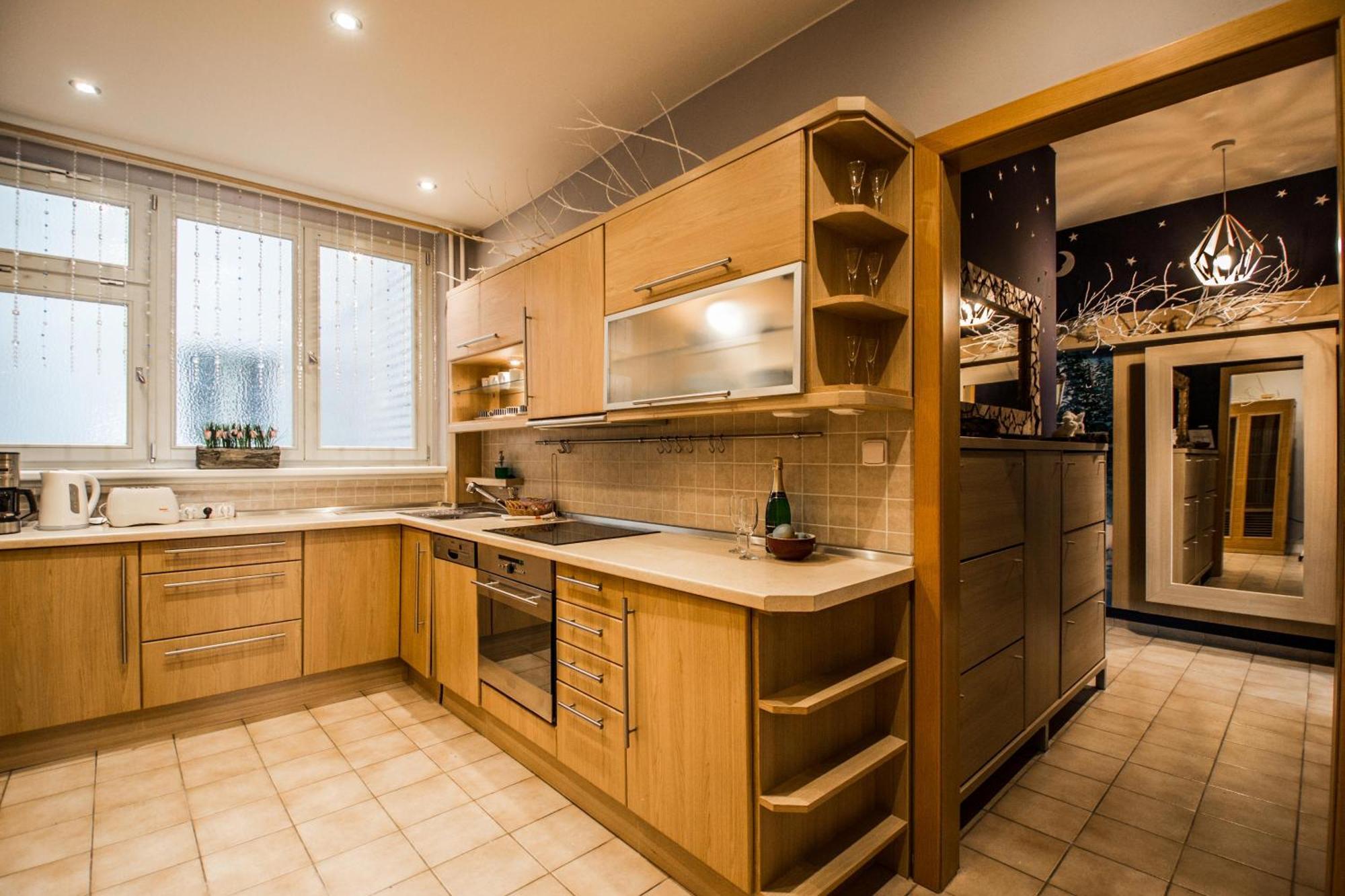 Main Prague Square Apartments Sauna And Fireplace Экстерьер фото