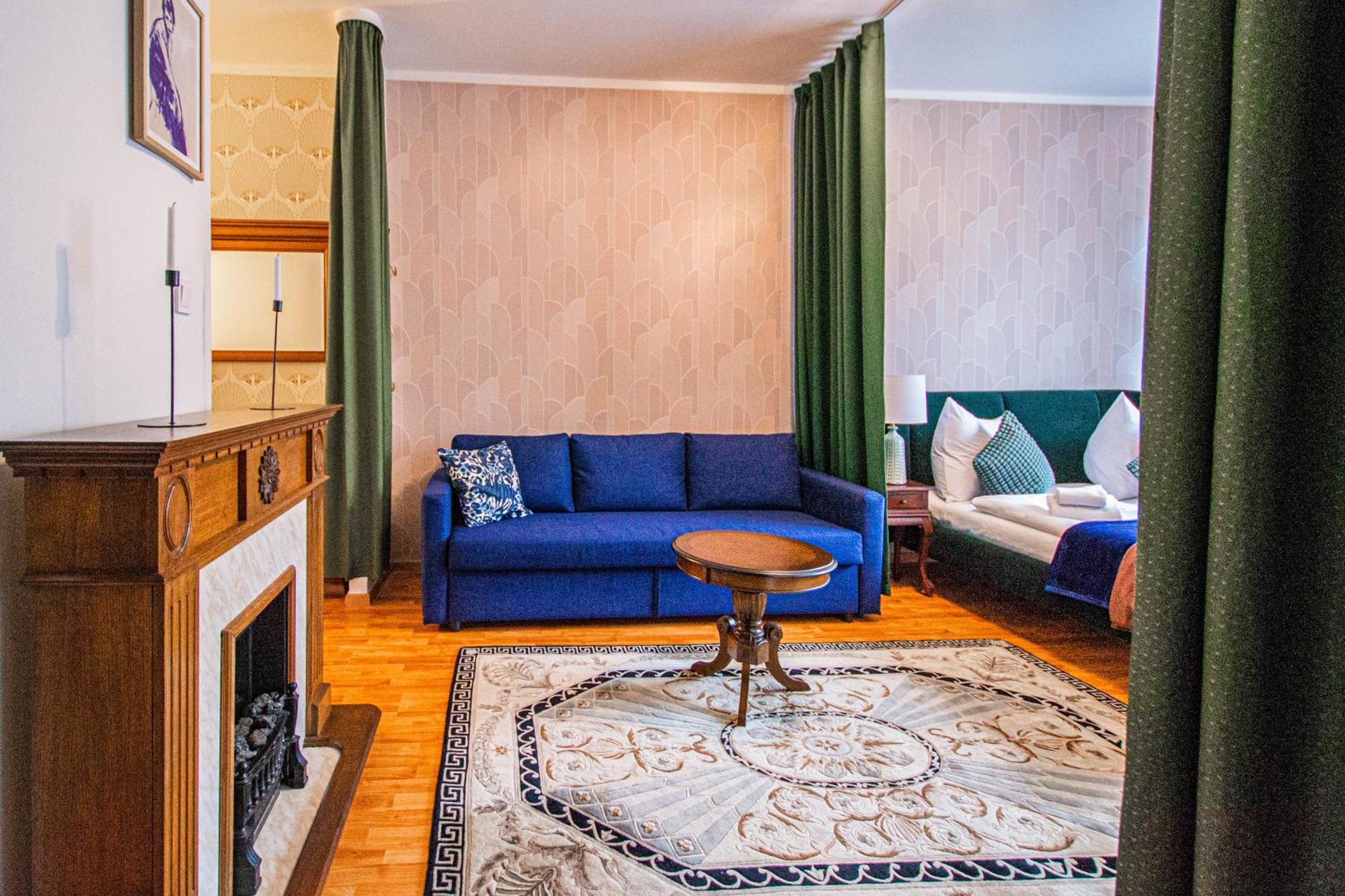 Main Prague Square Apartments Sauna And Fireplace Экстерьер фото